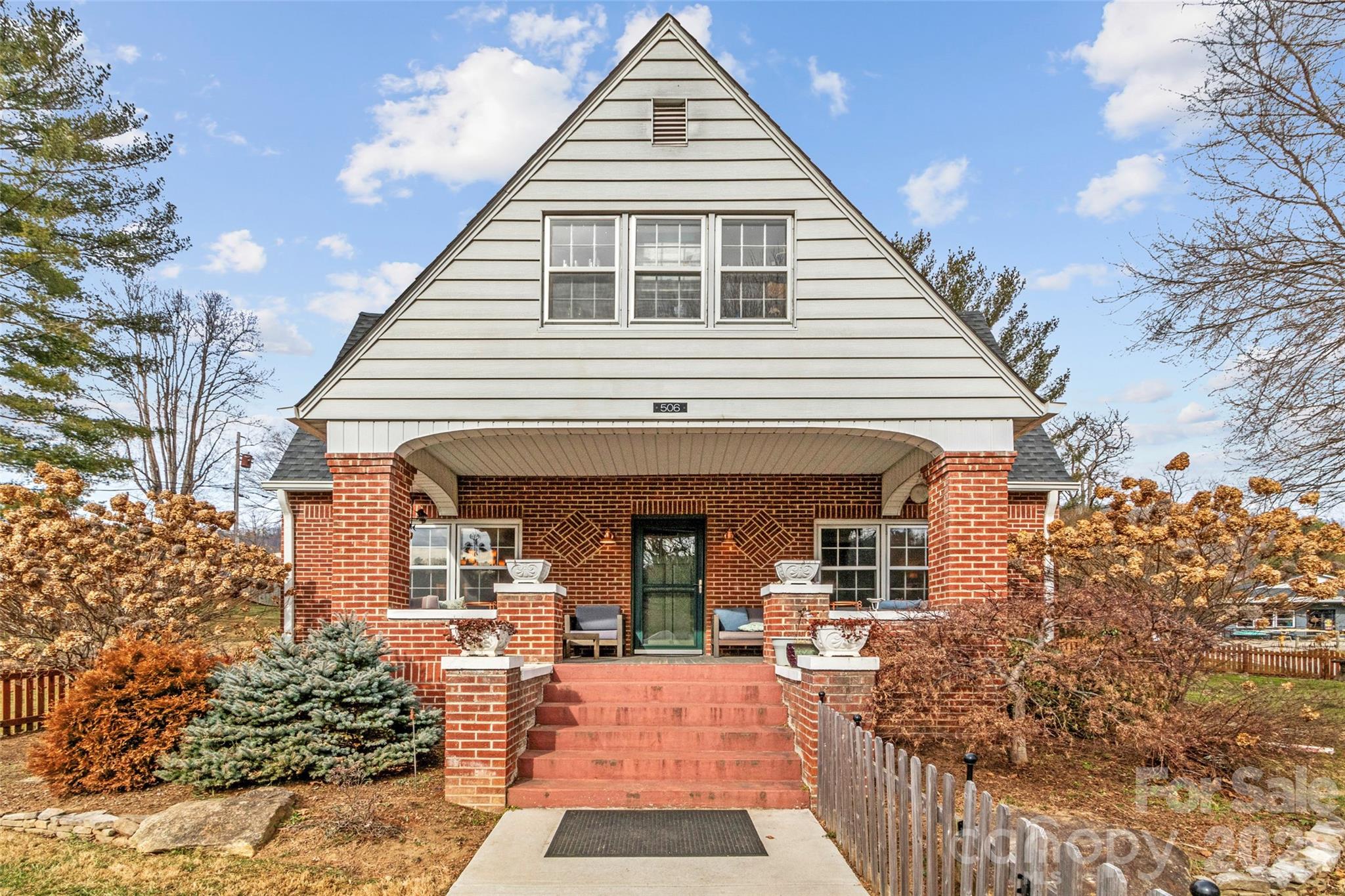 506 W Main Street Burnsville NC 28714