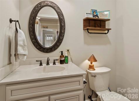 506 W Main Street Burnsville NC 28714