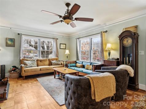 506 W Main Street Burnsville NC 28714