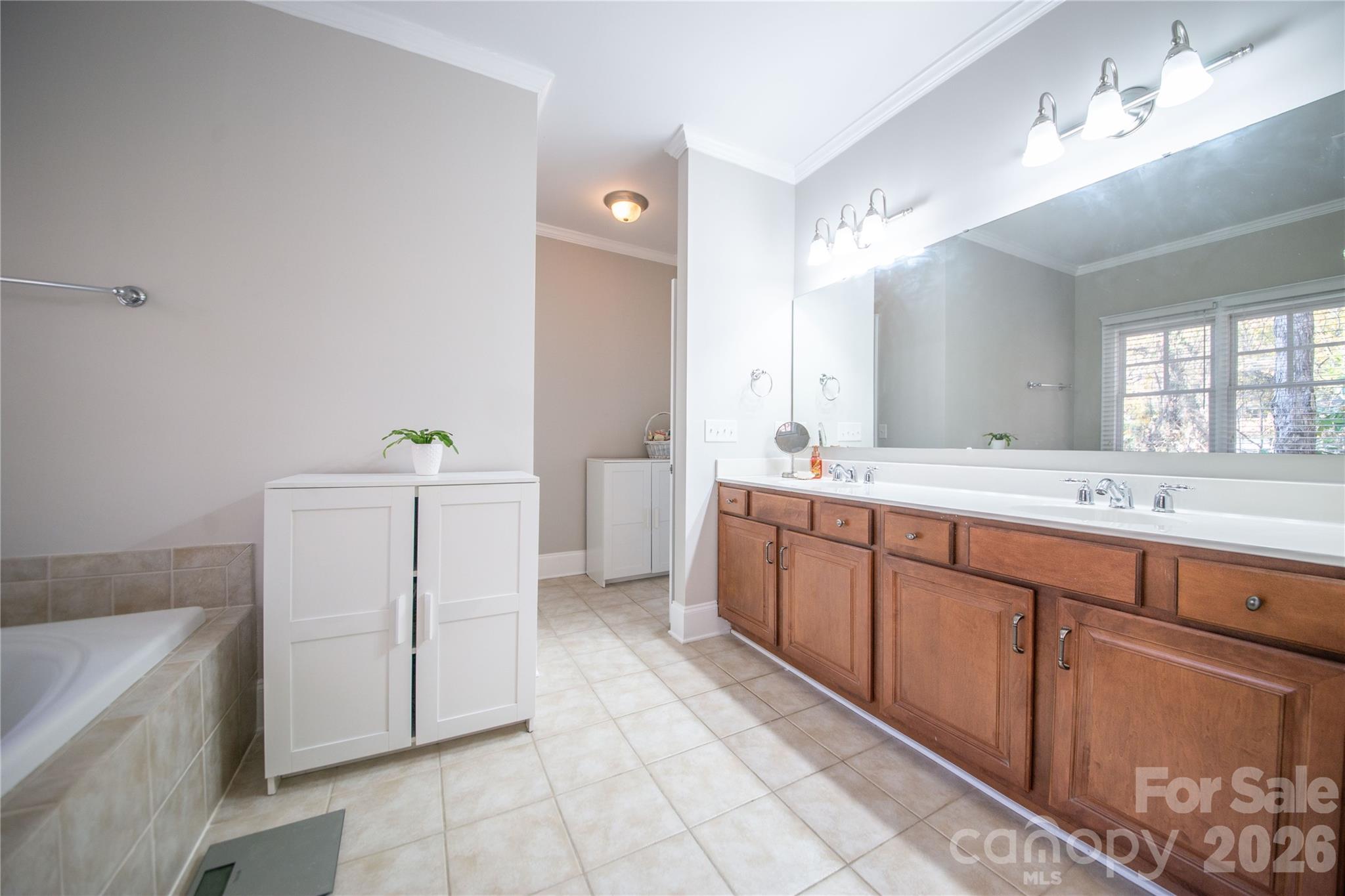 521 Lees Court Street Charlotte NC 28211