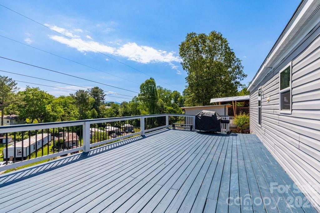 84 Hazelwood Road Asheville NC 28806