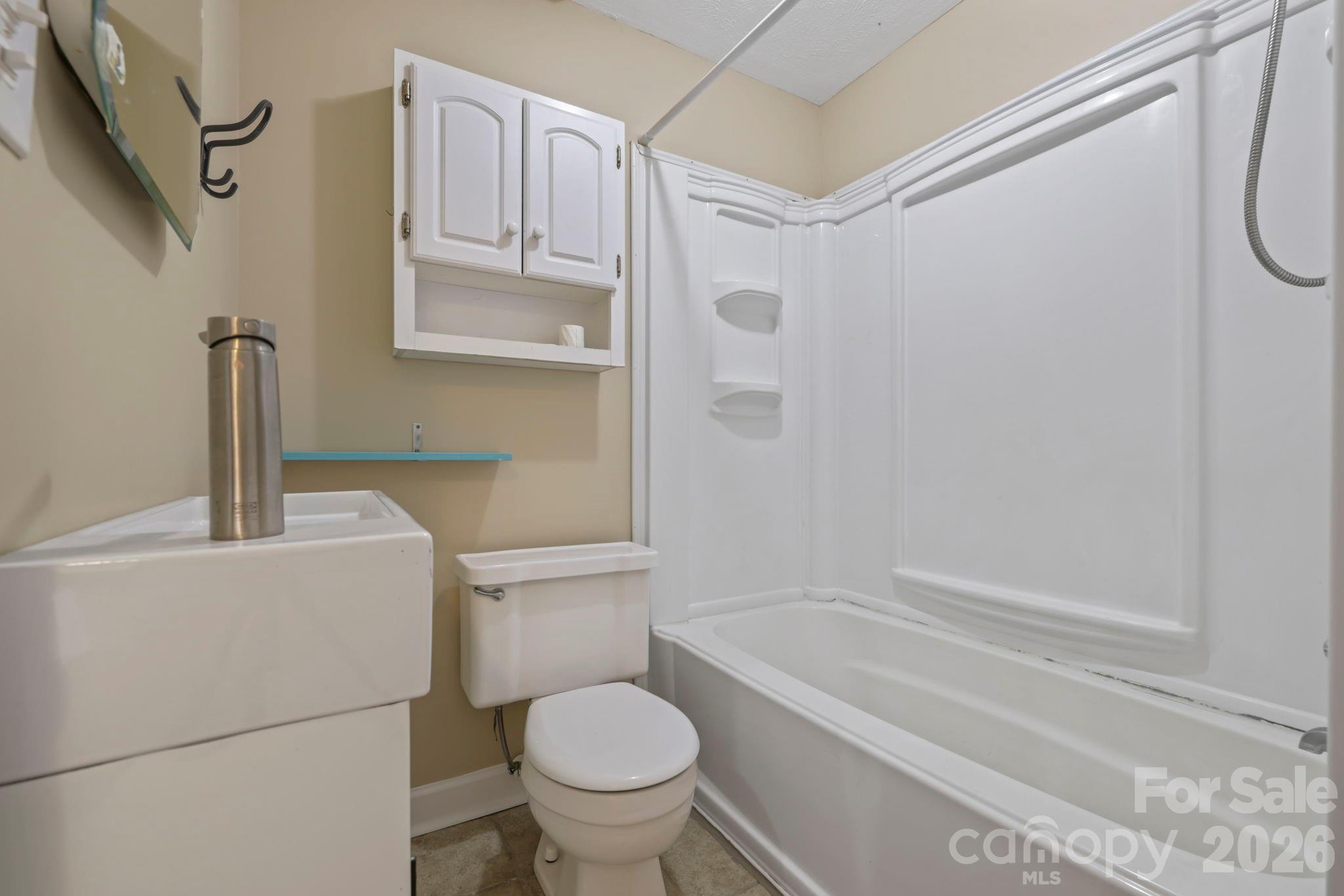 68 Lisam Way Etowah NC 28729