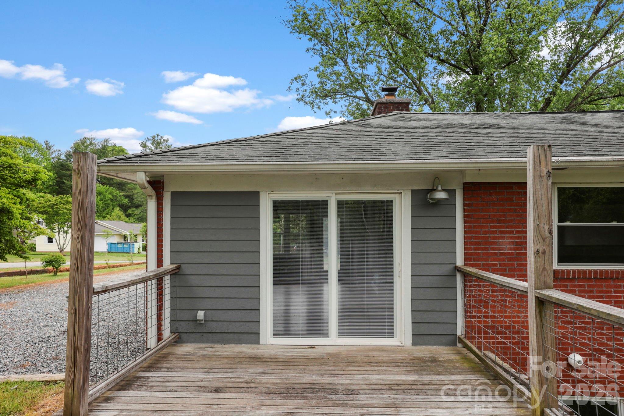 68 Lisam Way Etowah NC 28729
