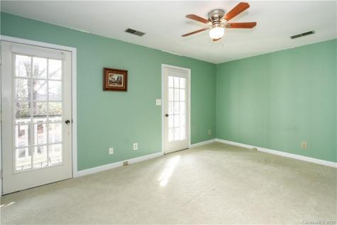 3326 Thaxton Place Charlotte NC 28226