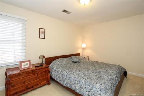 3326 Thaxton Place Charlotte NC 28226