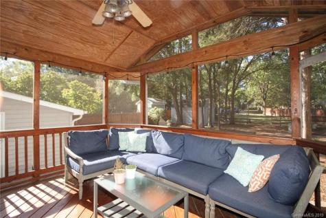 3326 Thaxton Place Charlotte NC 28226