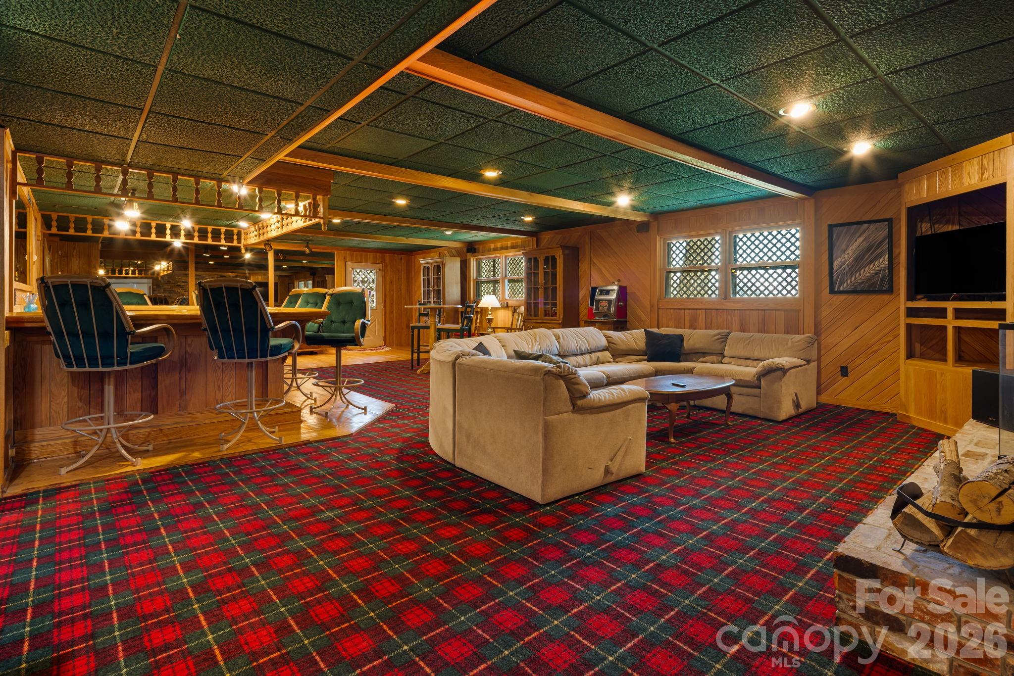 326 El Miner Drive Mars Hill NC 28754