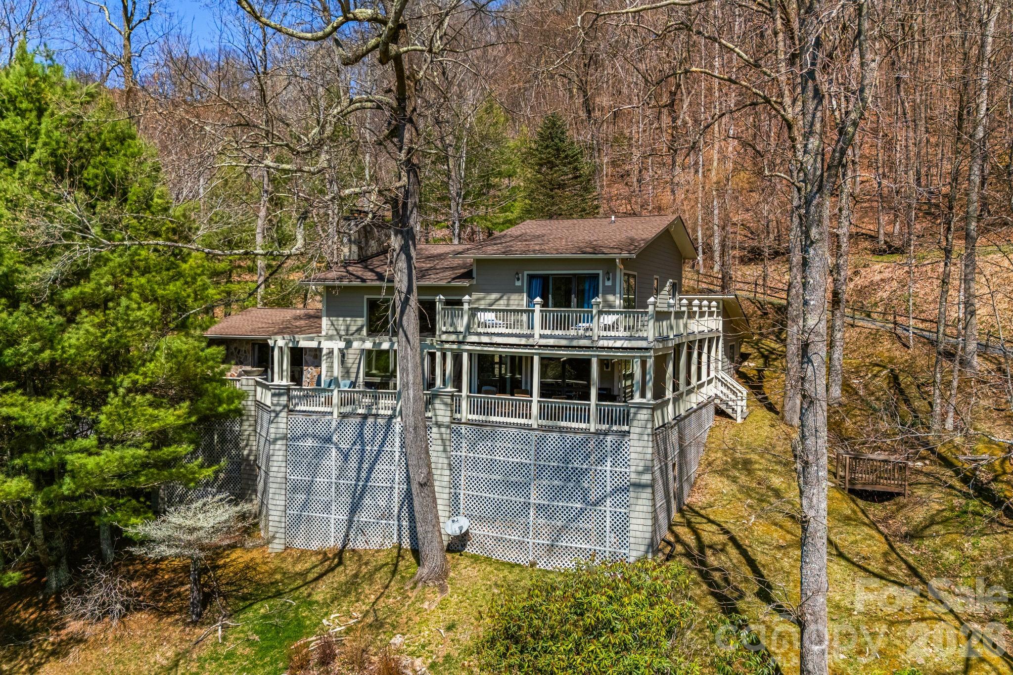326 El Miner Drive Mars Hill NC 28754