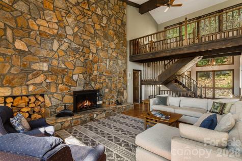 326 El Miner Drive Mars Hill NC 28754