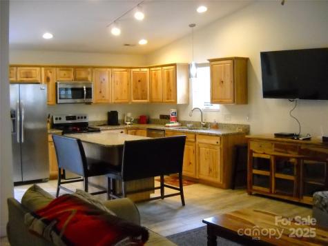 992 Hornet Drive Whittier NC 28789