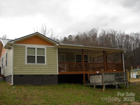 992 Hornet Drive Whittier NC 28789