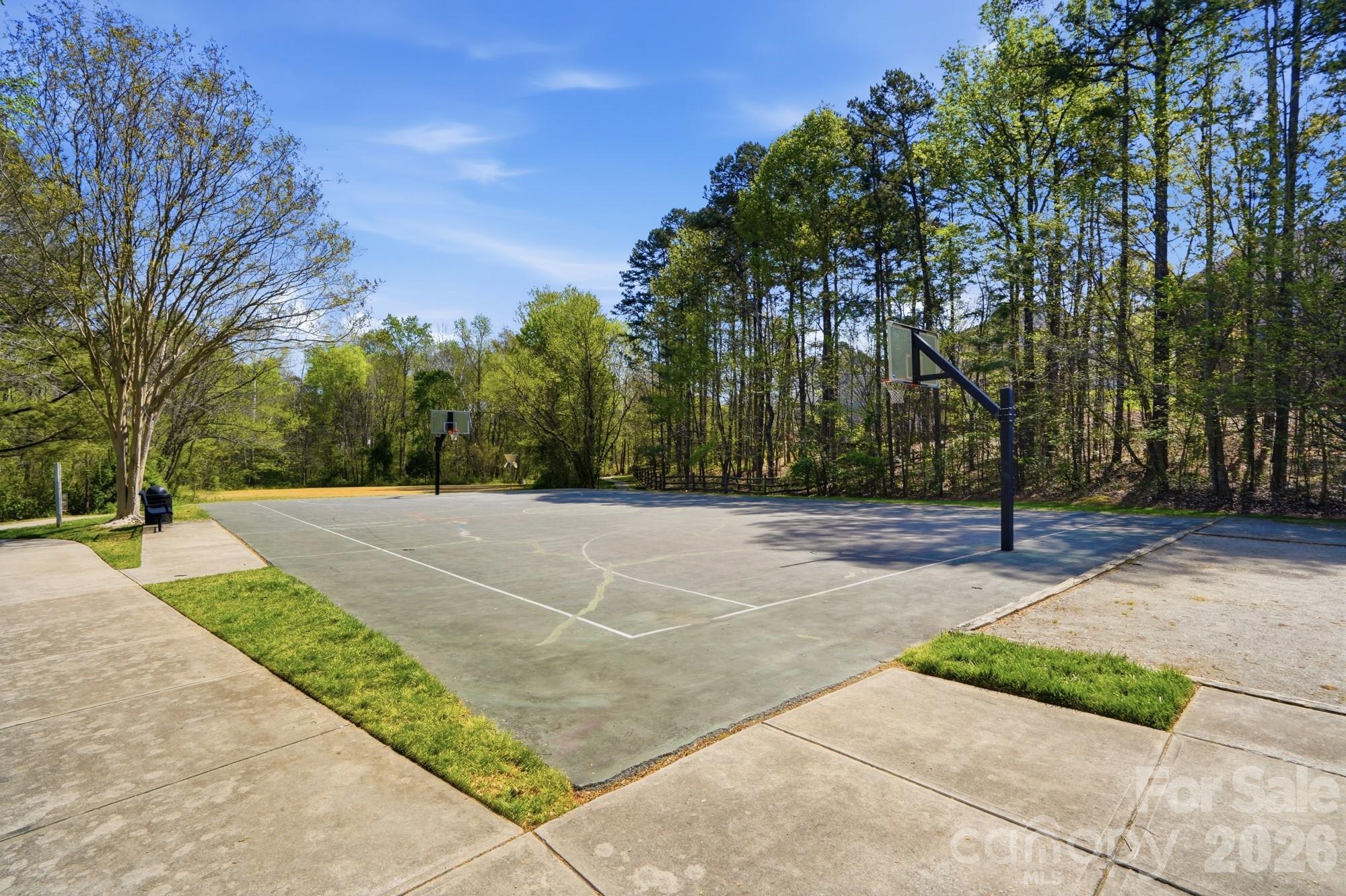 10056 Paisley Drive Charlotte NC 28269