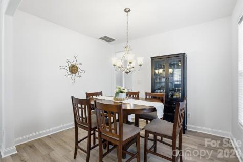 10056 Paisley Drive Charlotte NC 28269