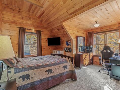 351 Buck Springs Run Mars Hill NC 28754