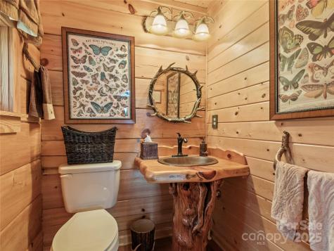 351 Buck Springs Run Mars Hill NC 28754