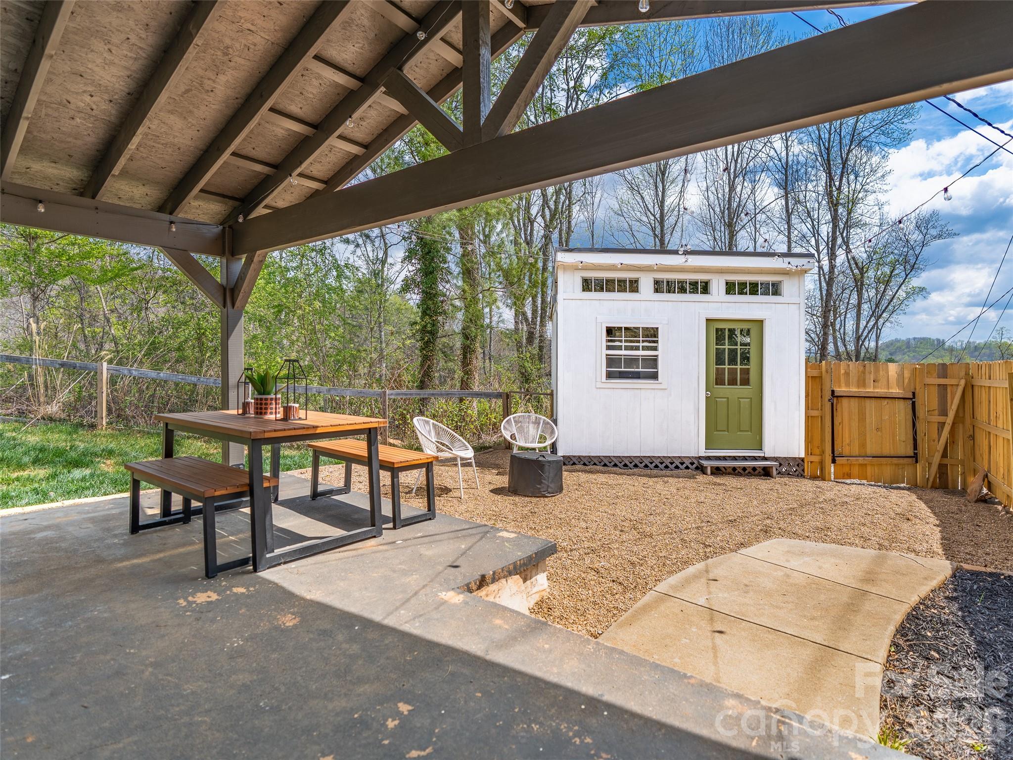 124 Concord Road Asheville NC 28803