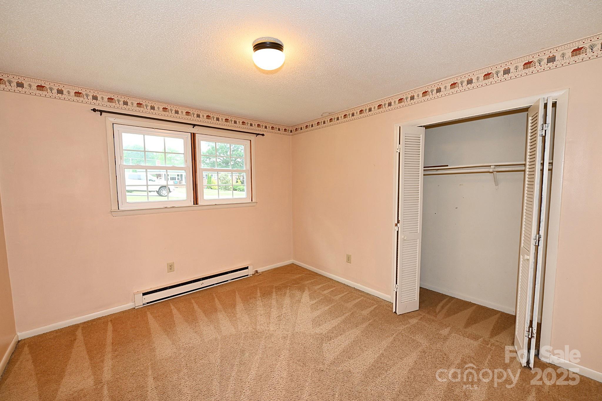 2625 Glenn Street Newton NC 28658