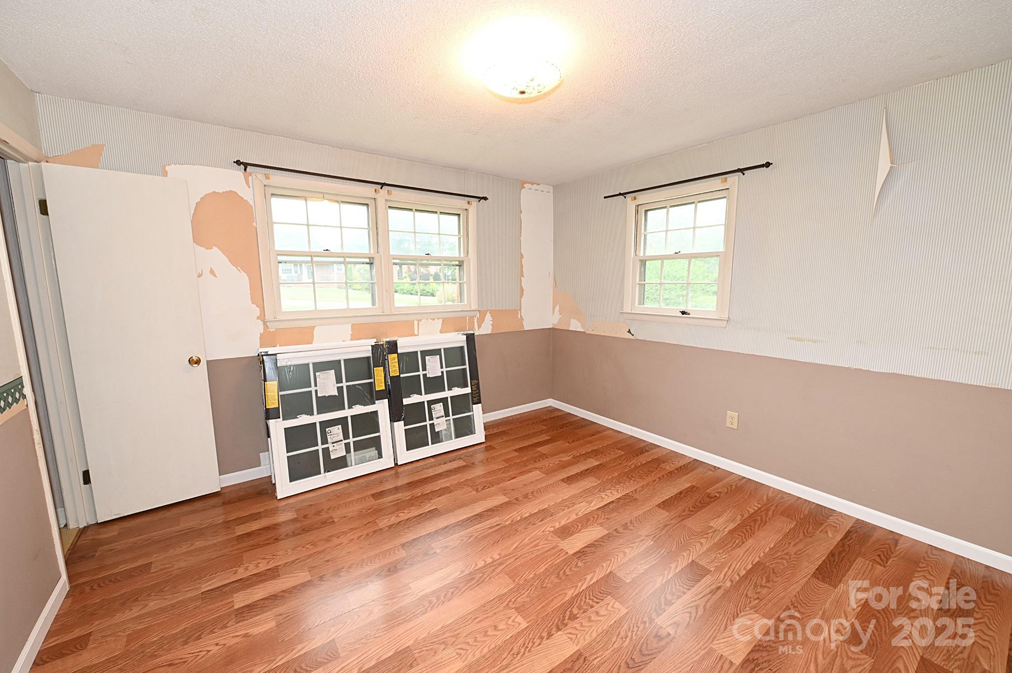 2625 Glenn Street Newton NC 28658