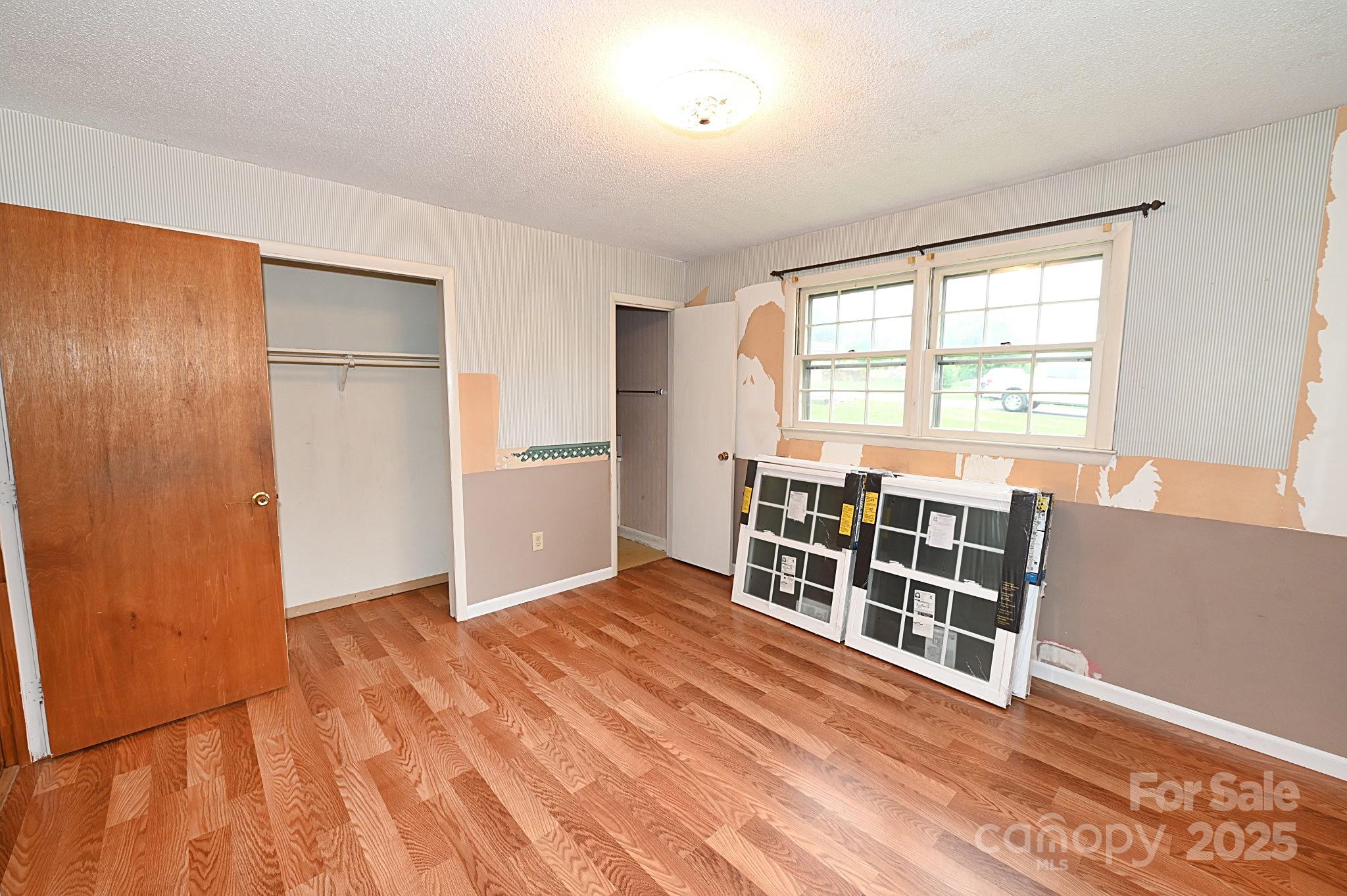 2625 Glenn Street Newton NC 28658