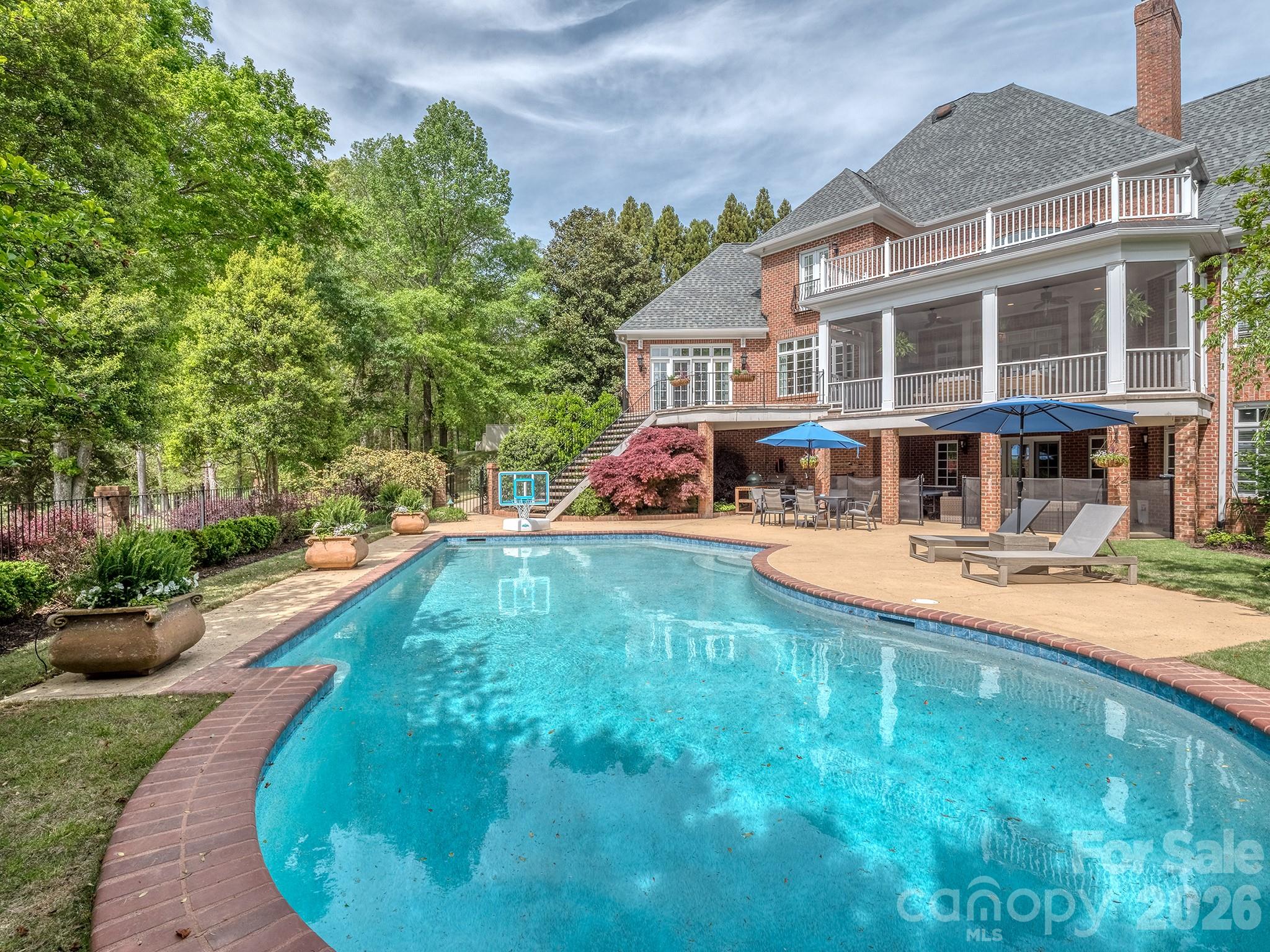 6528 Chipstead Lane Charlotte NC 28277