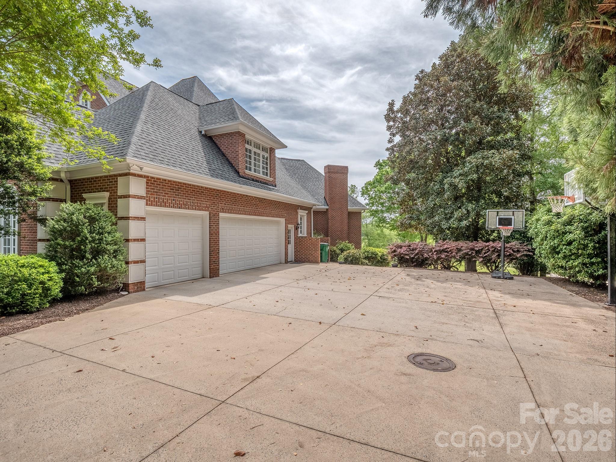 6528 Chipstead Lane Charlotte NC 28277