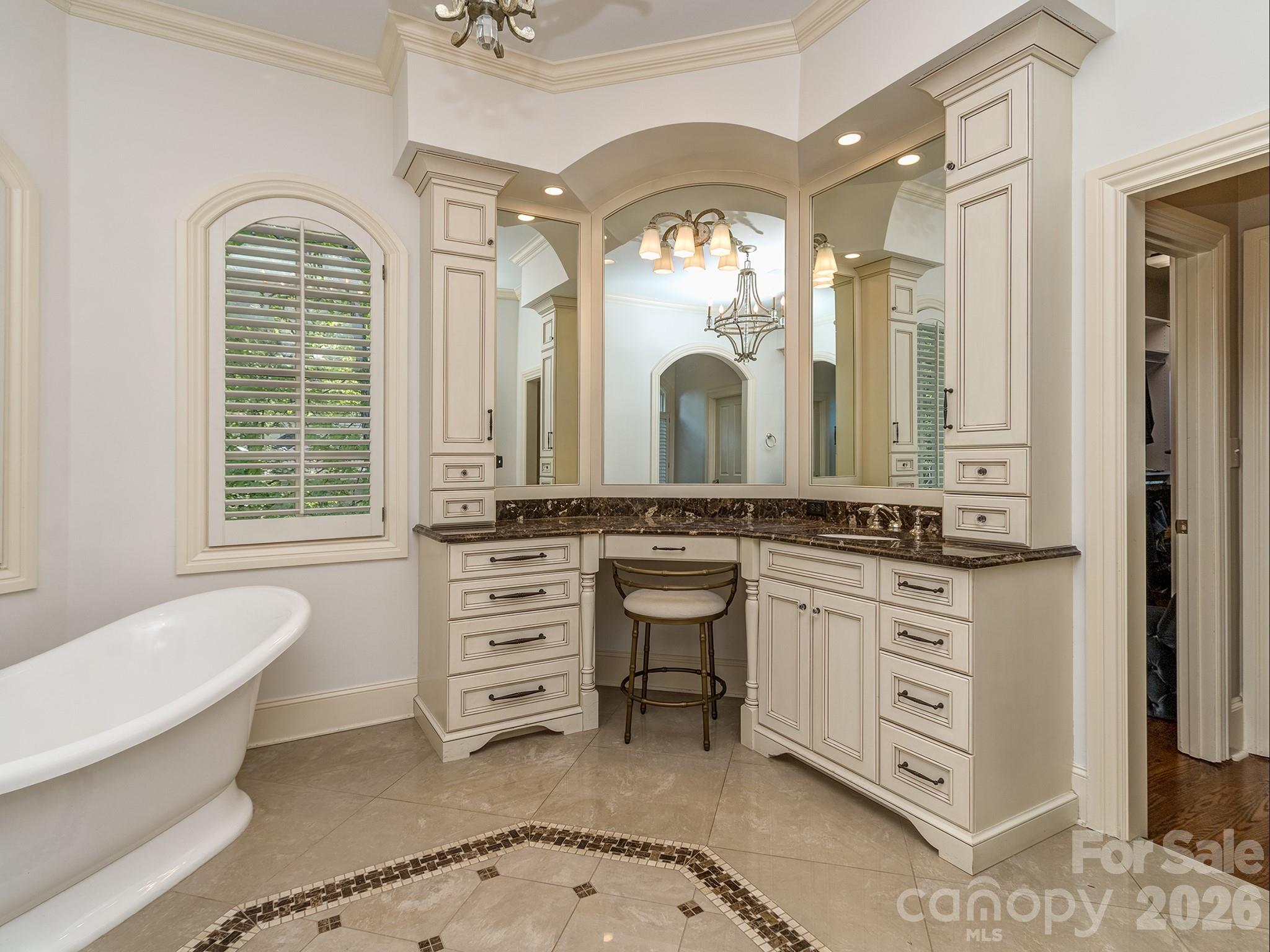 6528 Chipstead Lane Charlotte NC 28277