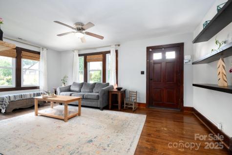 358 Onteora Boulevard Asheville NC 28803