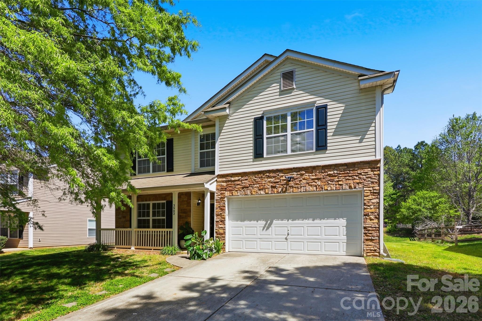 3902 Larkhaven Village Drive Charlotte NC 28215