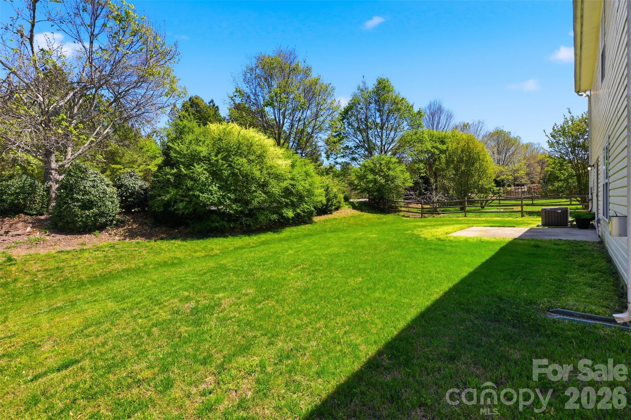 3902 Larkhaven Village Drive Charlotte NC 28215