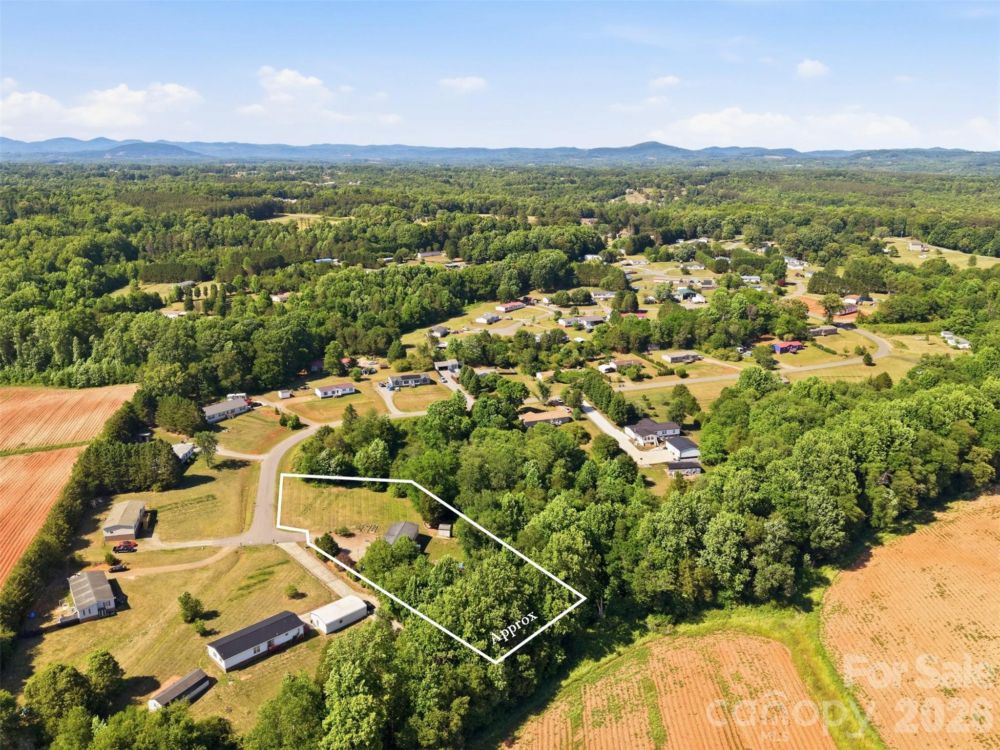 333 Howard Norton Drive Hiddenite NC 28636