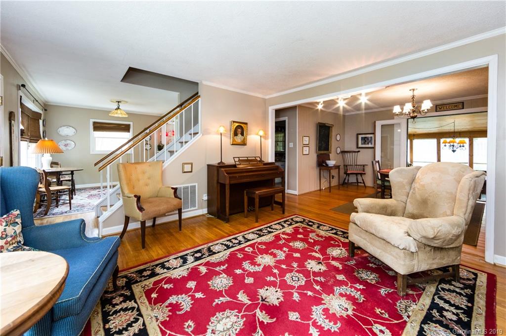 1213 Ashbrook Place Charlotte NC 28209
