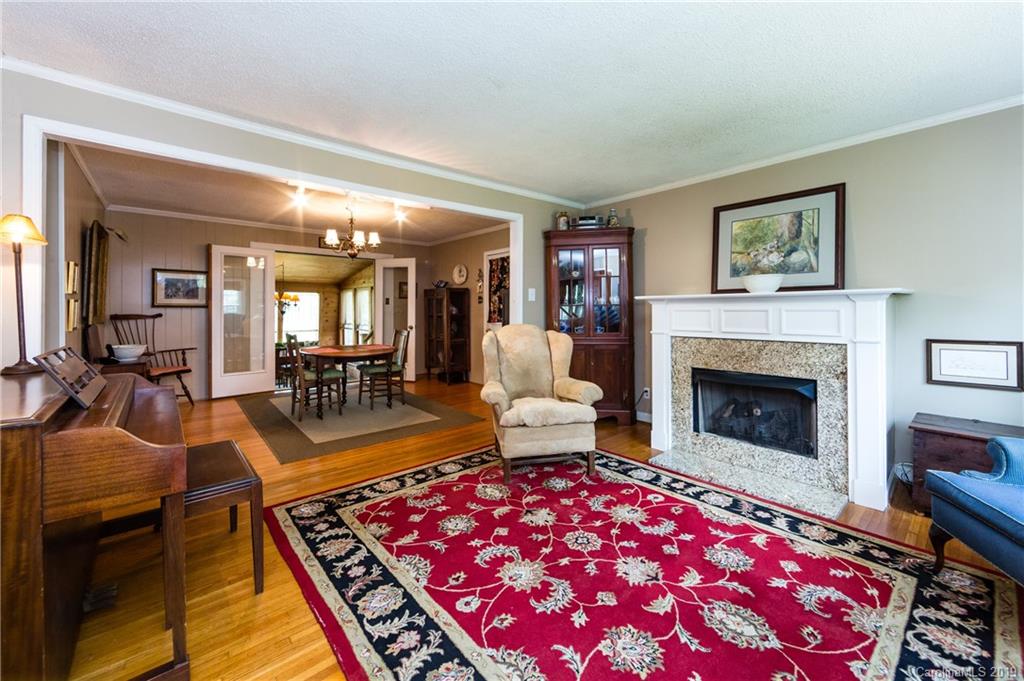 1213 Ashbrook Place Charlotte NC 28209