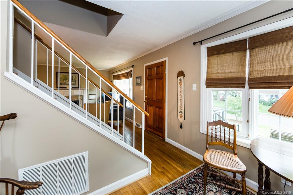 1213 Ashbrook Place Charlotte NC 28209