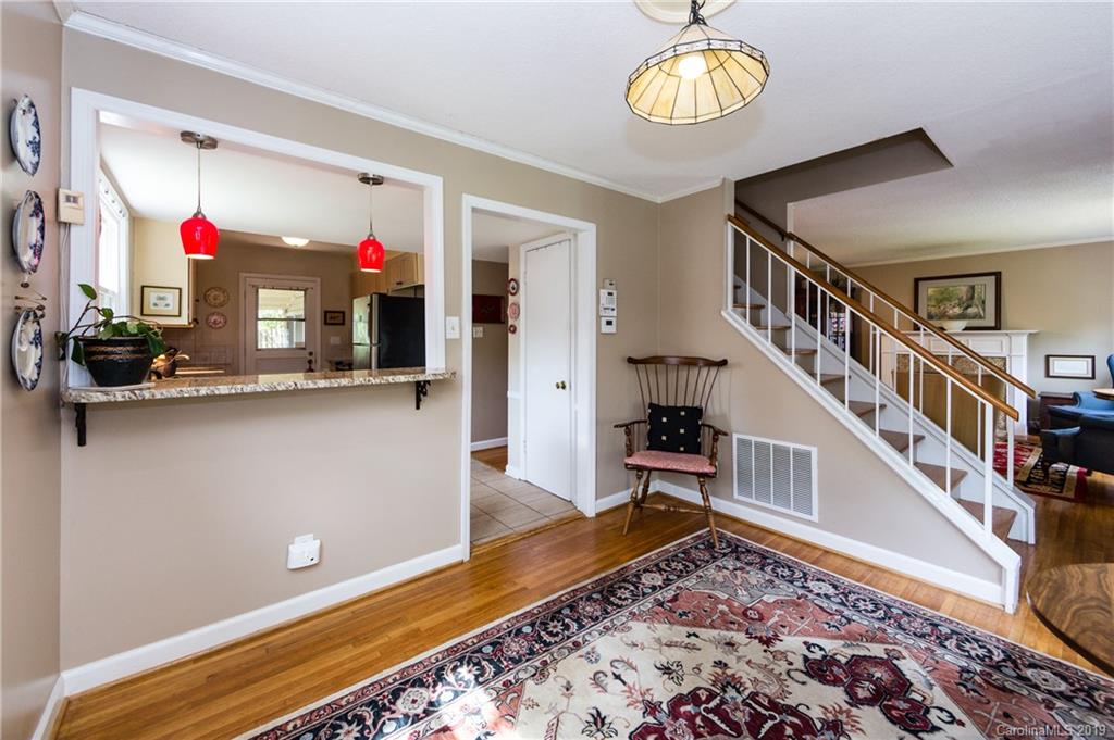 1213 Ashbrook Place Charlotte NC 28209