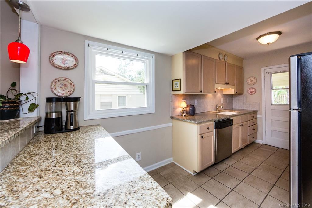 1213 Ashbrook Place Charlotte NC 28209