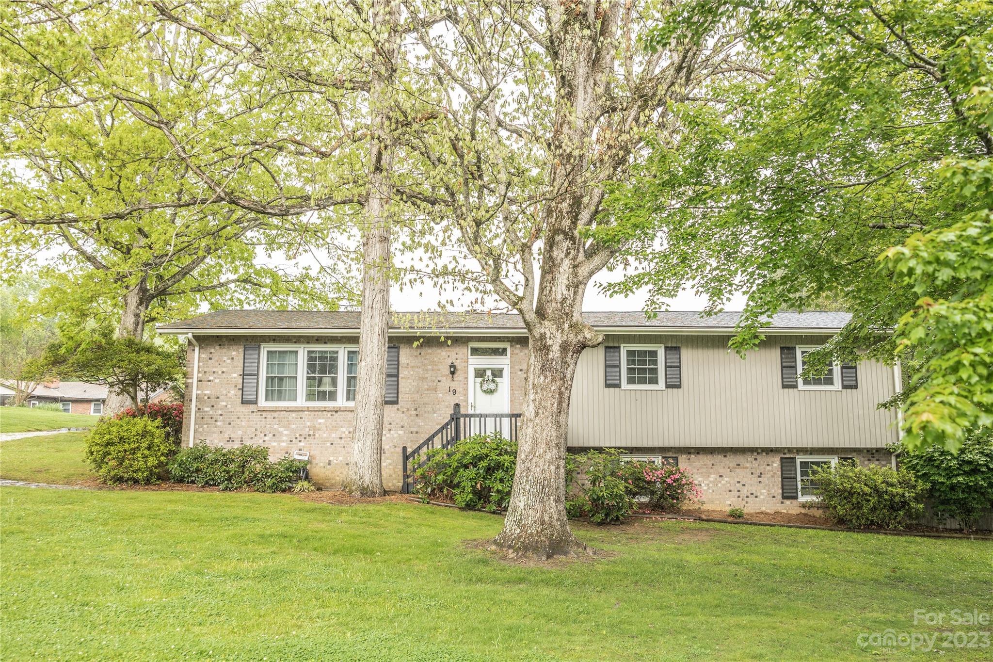 19 Norman Road Fletcher NC 28732
