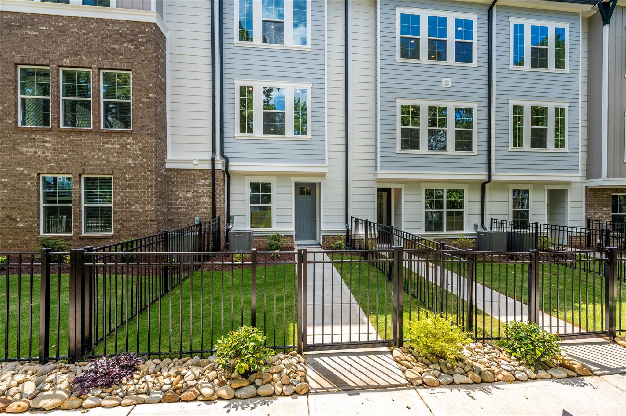 1208 Craig View Way Charlotte NC 28211