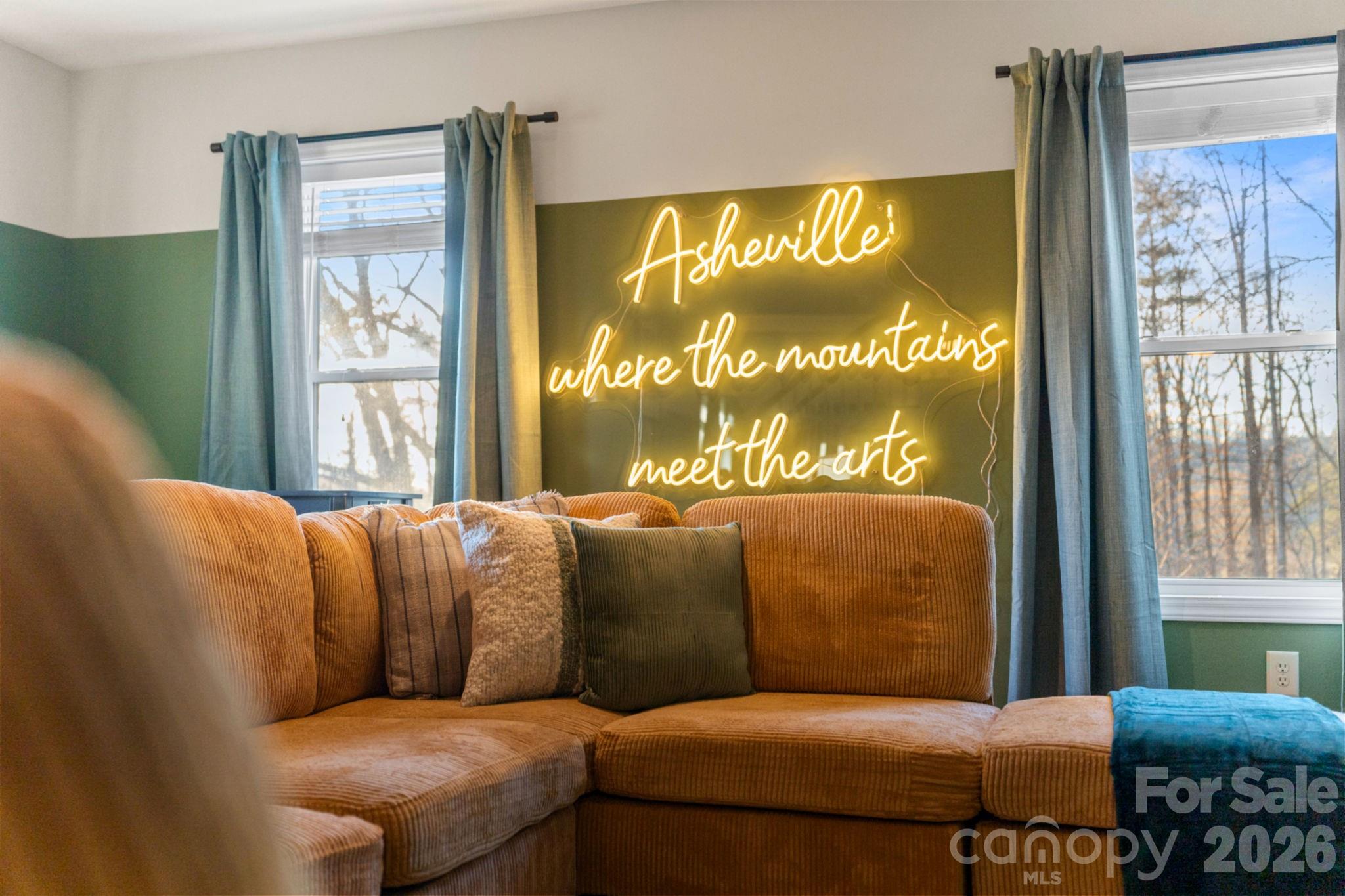 36 Wineberry Lane Asheville NC 28803