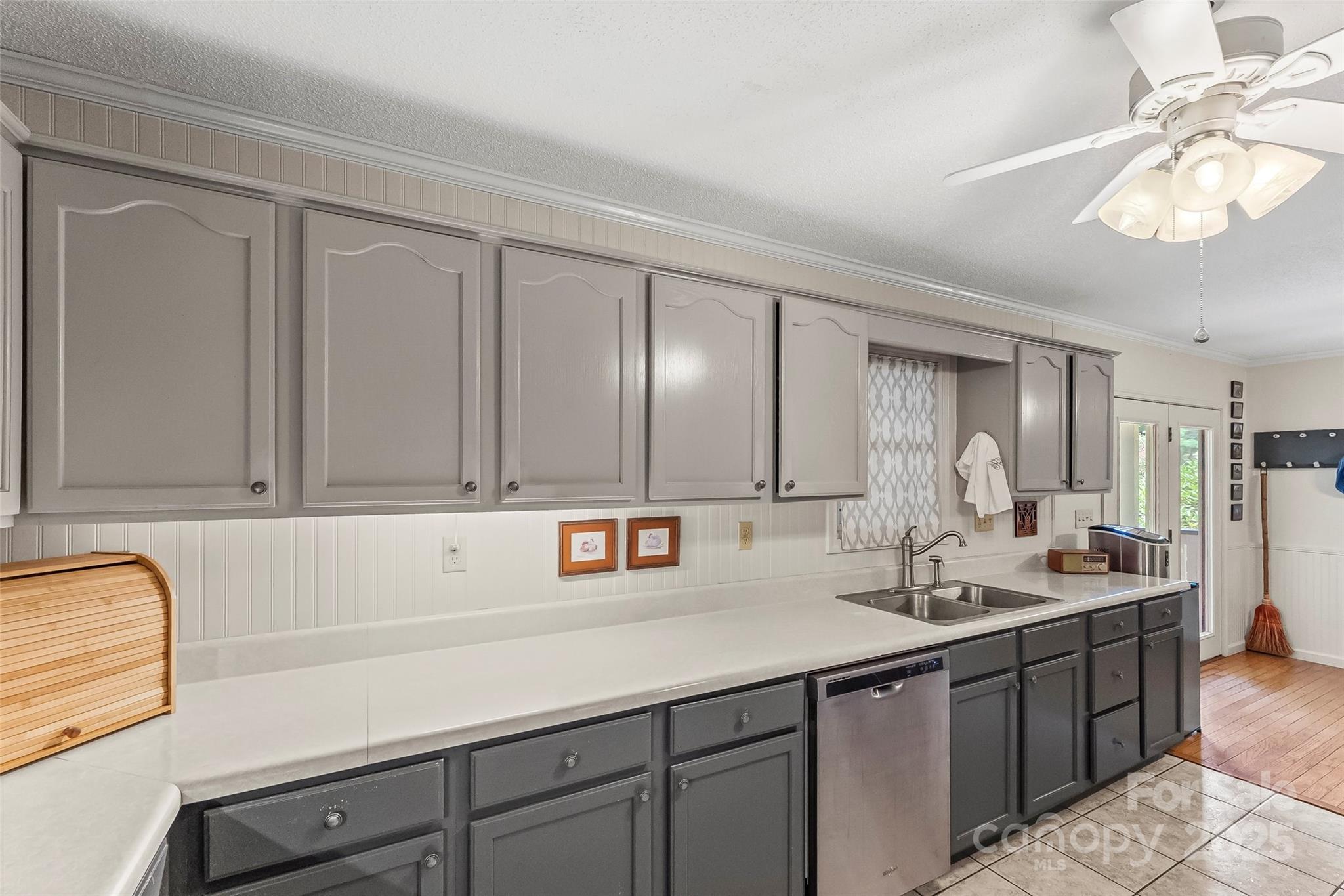 178 Herron Cove Road Weaverville NC 28787