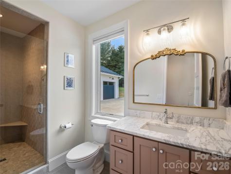 5 Sweetgrass Lane Fletcher NC 28732