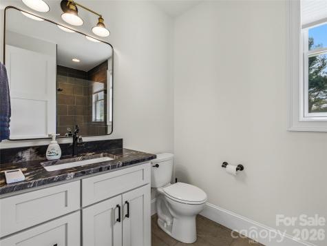 5 Sweetgrass Lane Fletcher NC 28732