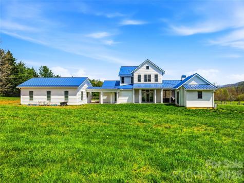 5 Sweetgrass Lane Fletcher NC 28732
