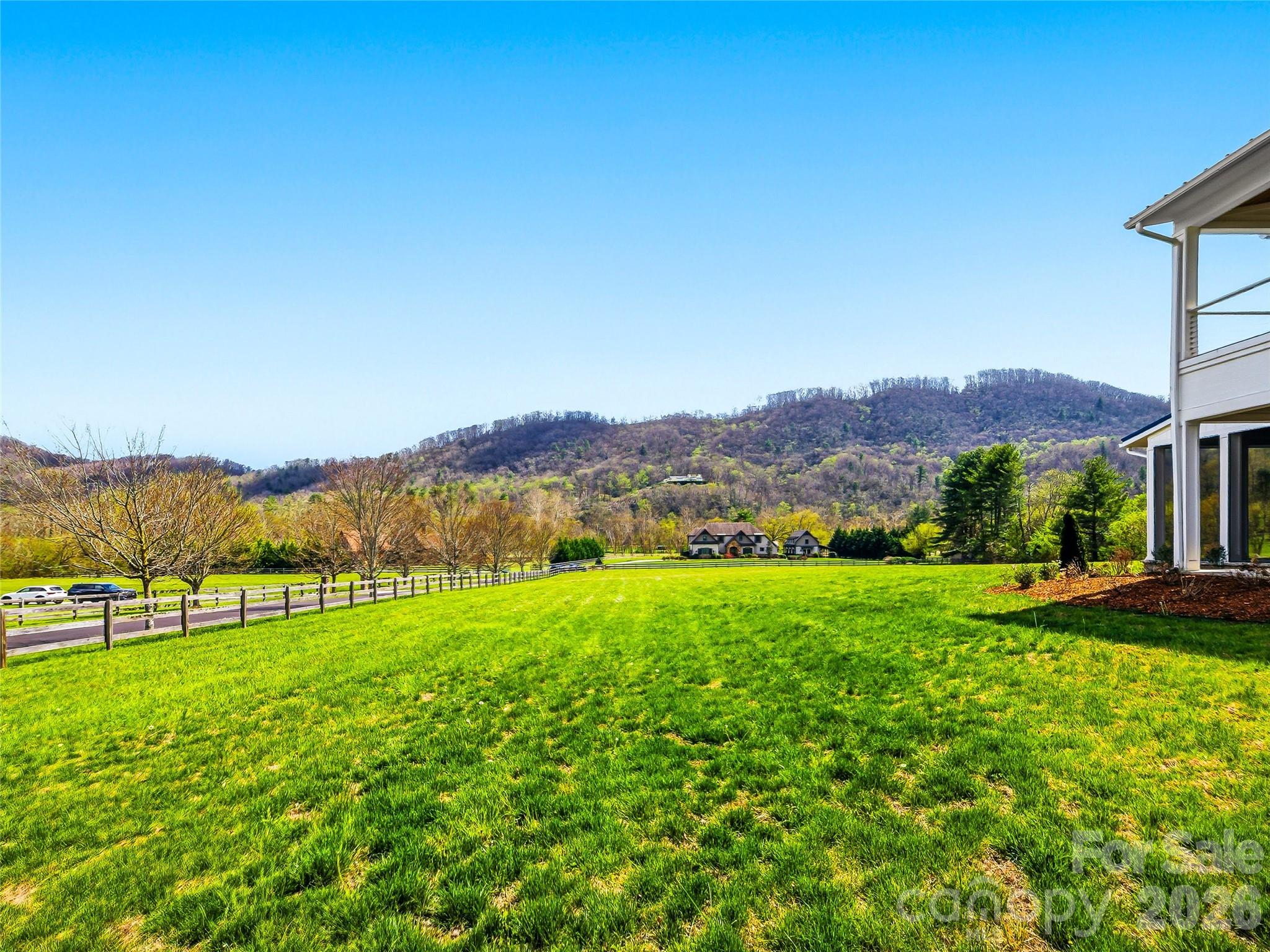 5 Sweetgrass Lane Fletcher NC 28732