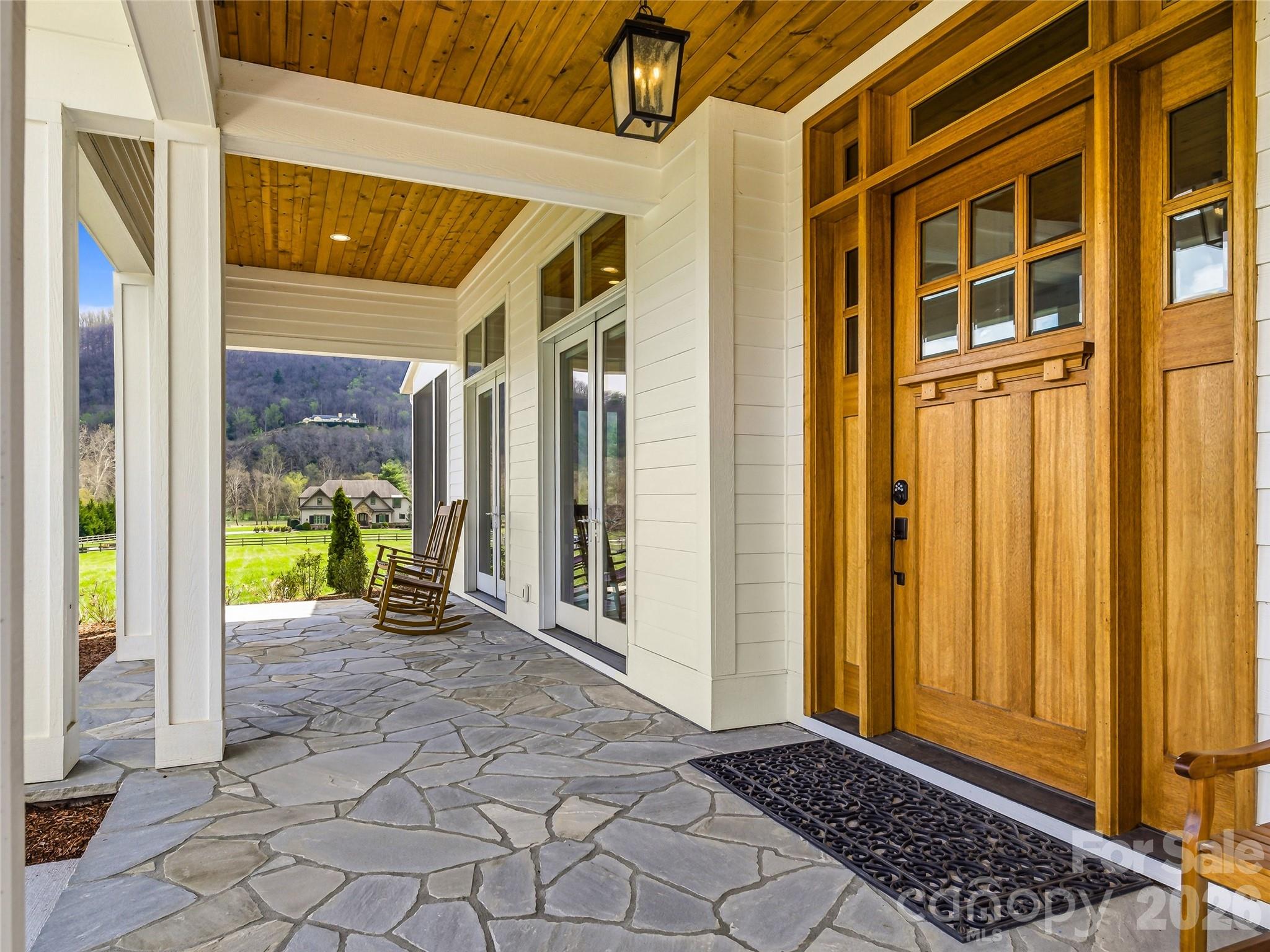 5 Sweetgrass Lane Fletcher NC 28732