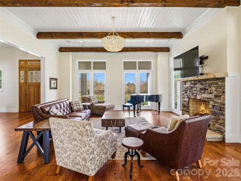 5 Sweetgrass Lane Fletcher NC 28732
