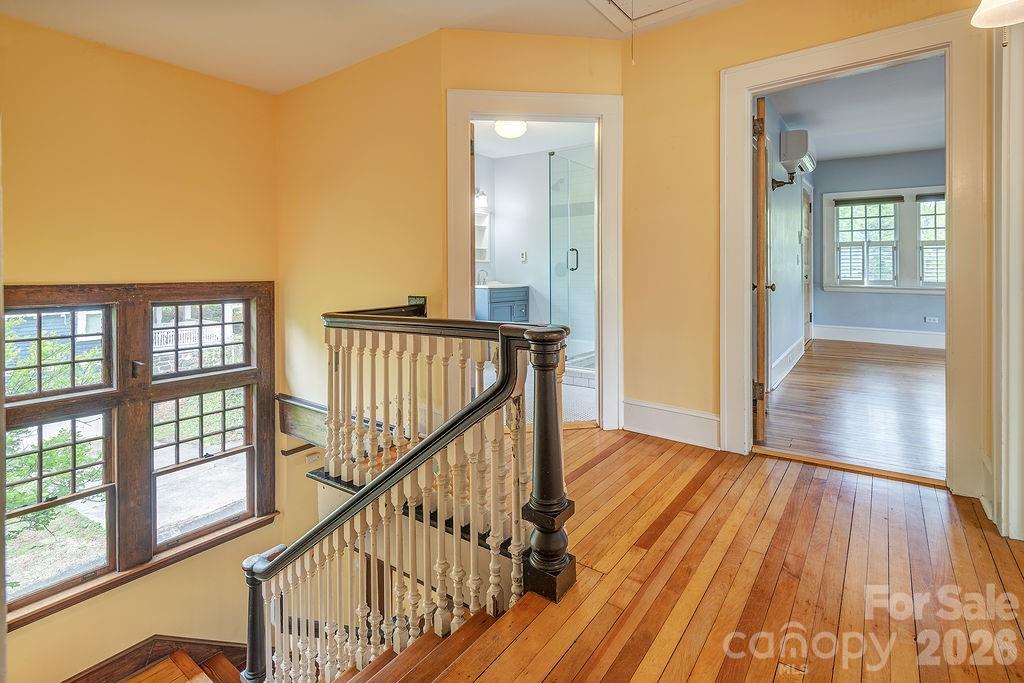 14 Watauga Street Asheville NC 28801