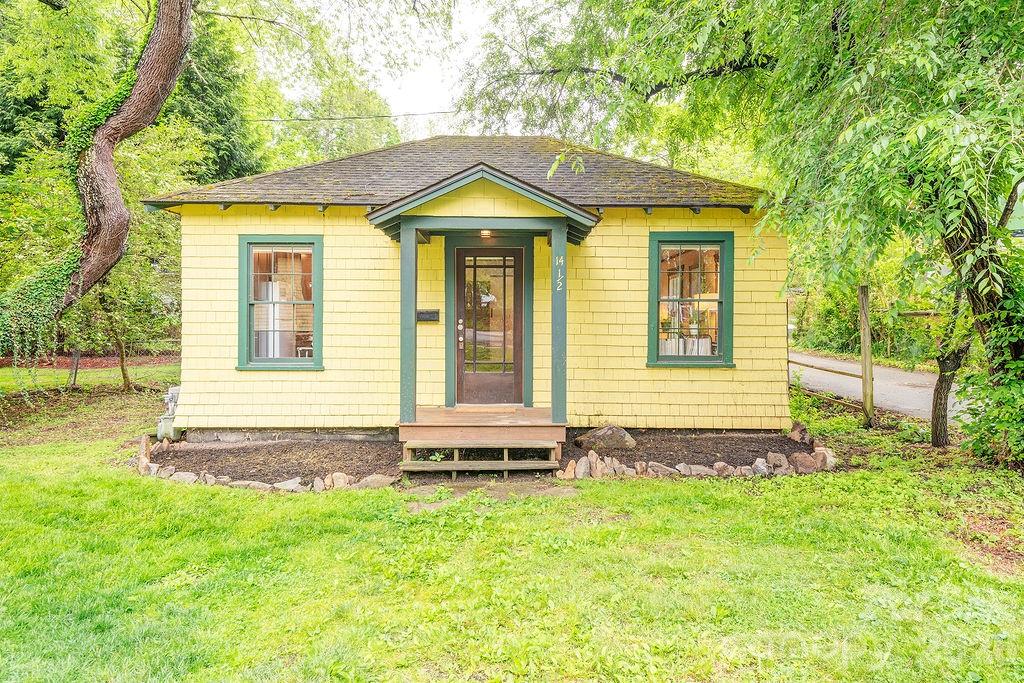14 Watauga Street Asheville NC 28801