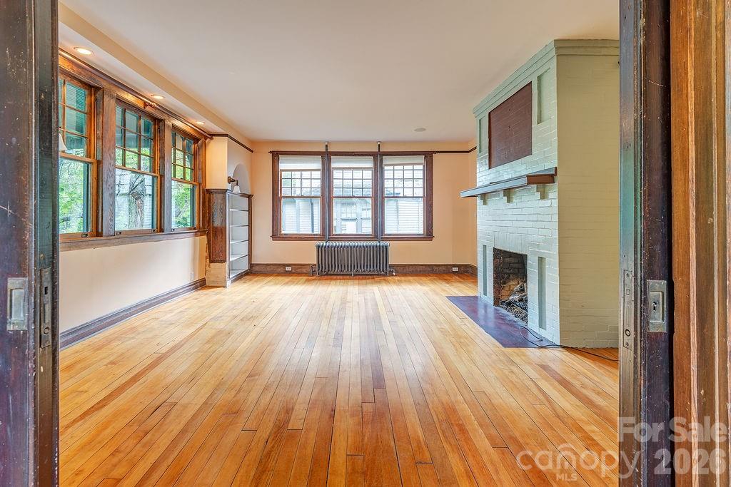 14 Watauga Street Asheville NC 28801