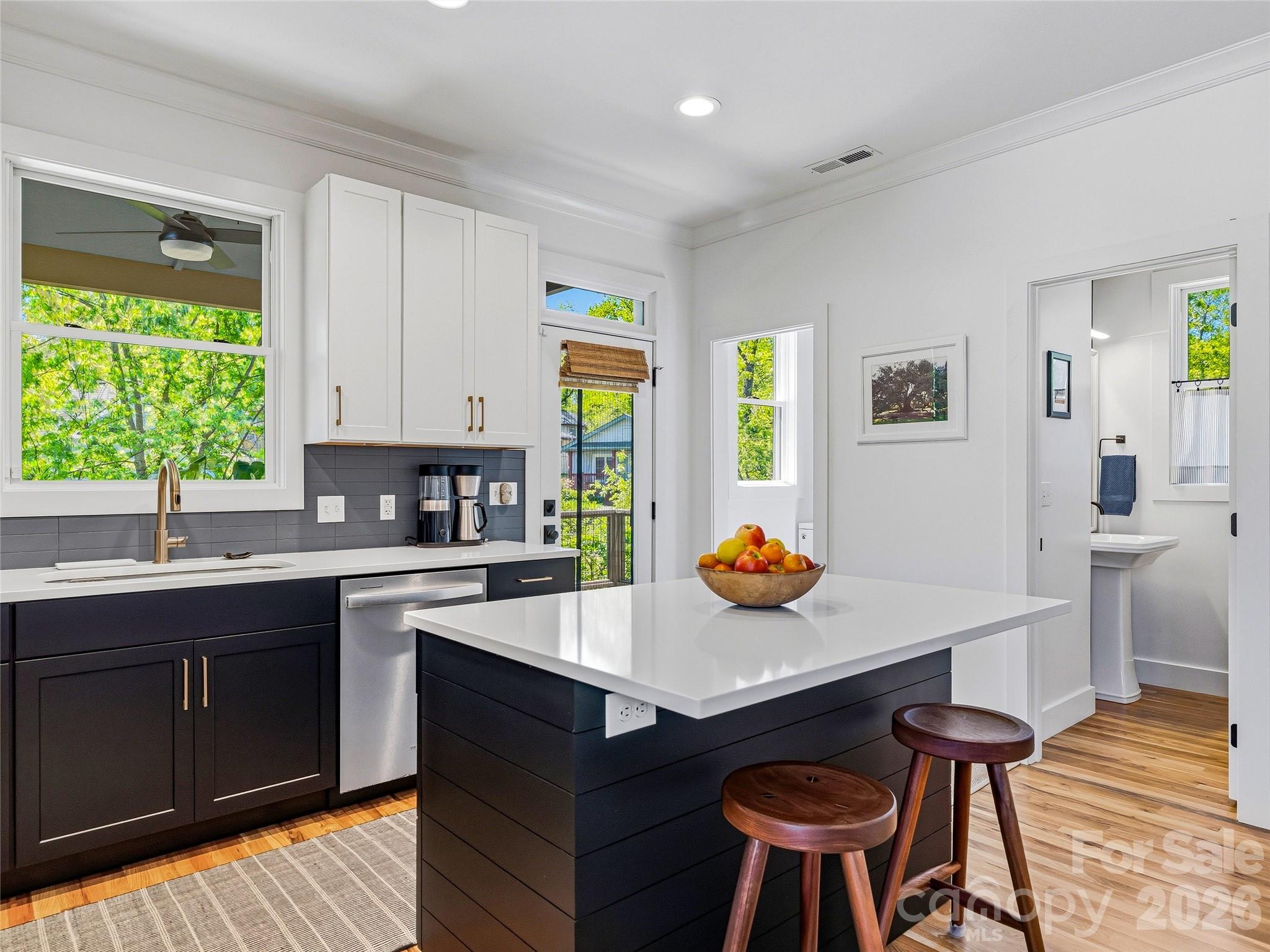 260 Waynesville Avenue Asheville NC 28806