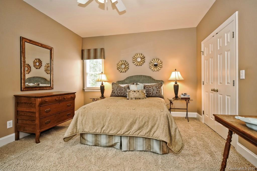 7607 Seton House Lane Charlotte NC 28277